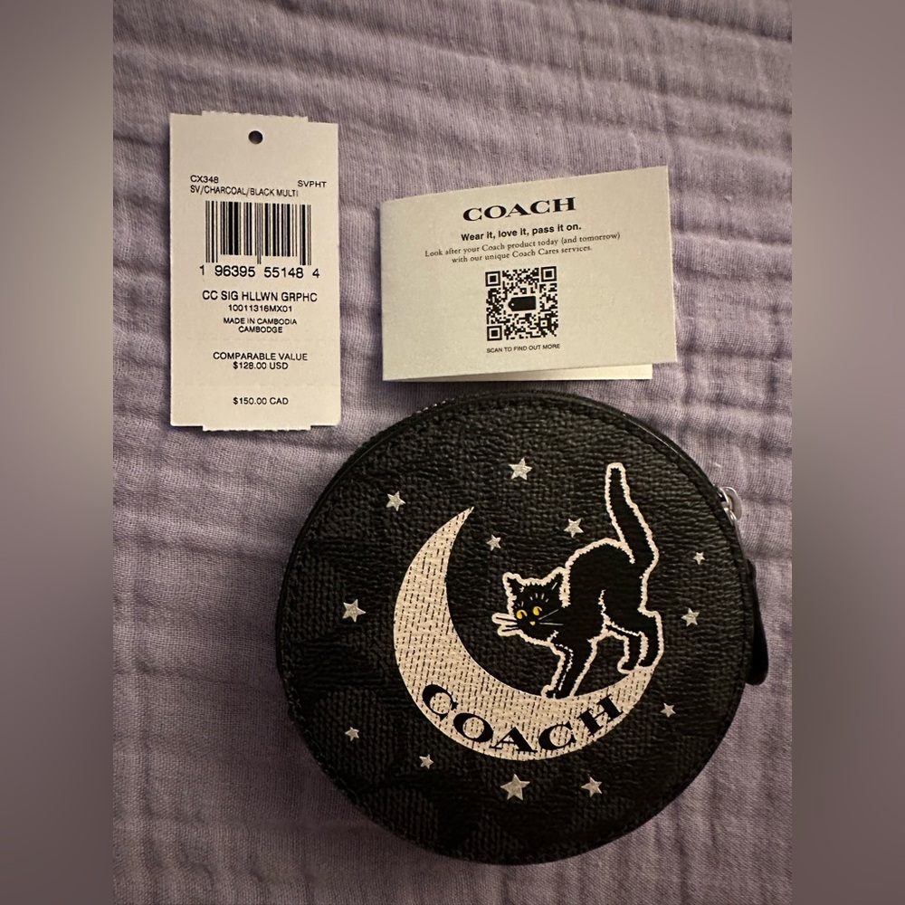 NWT COACH BLACK CAT AND MOON ZIP AROUND COIN CASE
